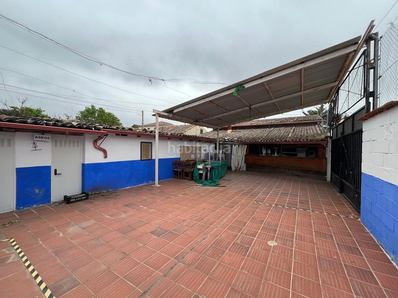 Foto b9789933-ac0c-4391-a8b3-a51b0814a19f. Locale commerciale in calle fragua 1 in Santibáñez de Valcorba