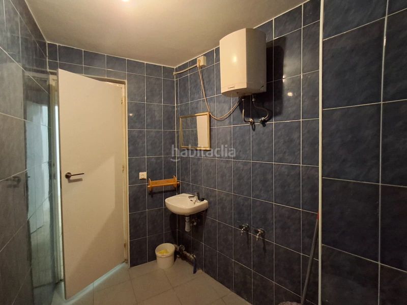 Foto ada2d5f7-df66-4d82-a7b0-fe2b8e724115. Local commercial dans calle portillo del prado 15 dans Valladolid