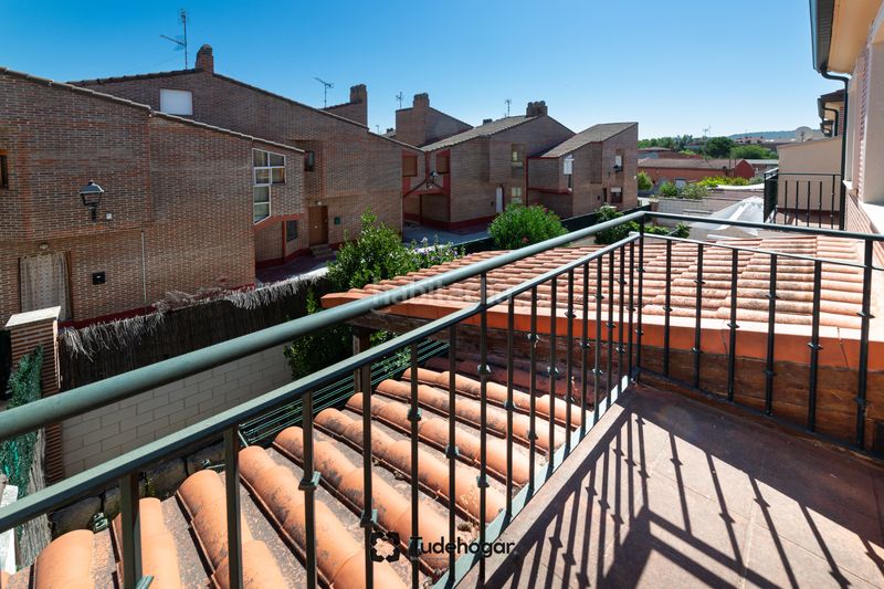 Foto 426e088f-0202-48c6-a4e7-338fc0a34999. Chalet excepcional chalet en Tudela de Duero