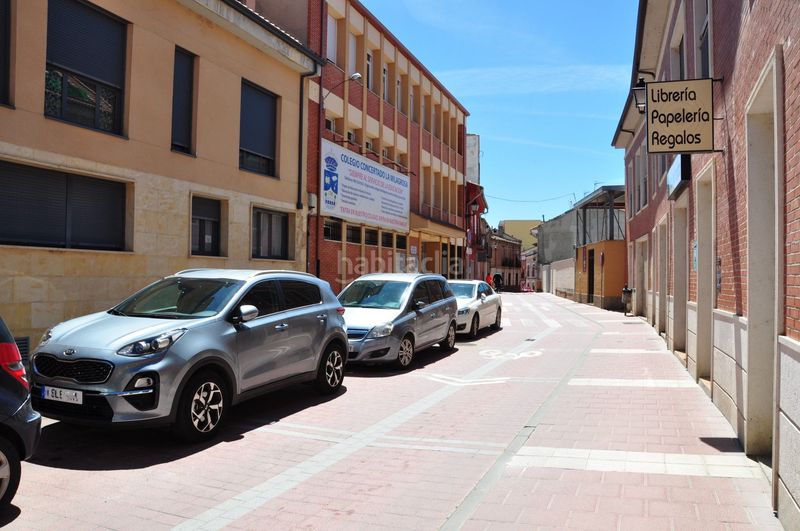 Foto cedfcfb4-bf23-4ecc-ae0d-79b51d4753f9. Terrain résidentiel dans Tudela de Duero