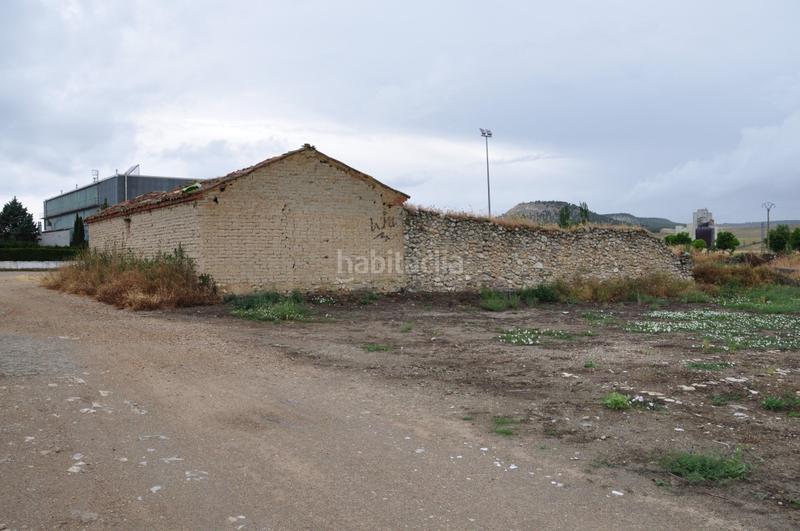 Foto 0d25b69e-758d-4afd-834a-d2e8cbc02f97. Terrain industriel dans Renedo de Esgueva