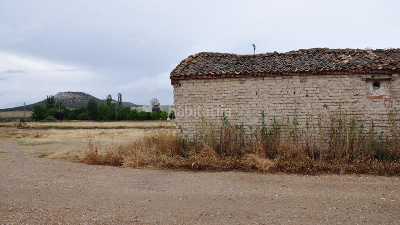 Foto 86fb03ba-97b5-4746-9d1e-1041c6546db2. Terrain industriel dans Renedo de Esgueva