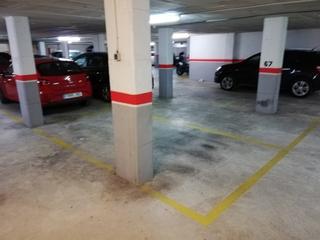 Alquiler Parking coche en Calle rafael casanova 5. Plaza aparcamiento en ps marina con rafael casanova