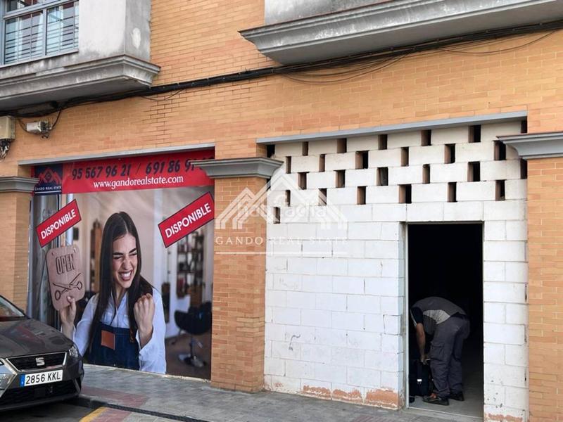 Foto 2955dde1-ec7c-4d7c-be31-2f397f403aa6. Local comercial a los pirralos 35 a Centro - Doña Mercedes Dos Hermanas