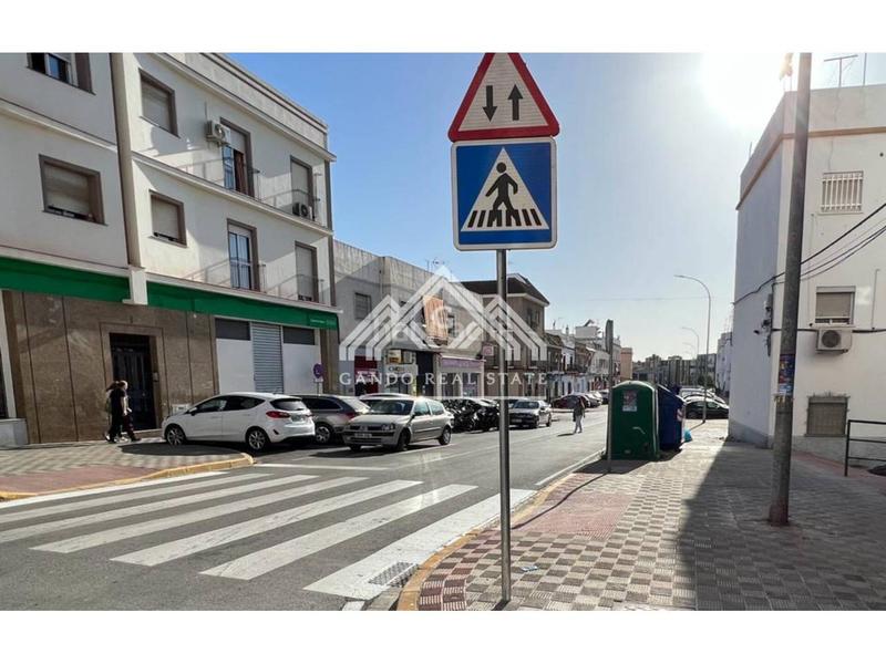 Foto 916bd92d-fb59-40d8-a053-0aaaf7319abb. Local comercial a los pirralos 35 a Centro - Doña Mercedes Dos Hermanas