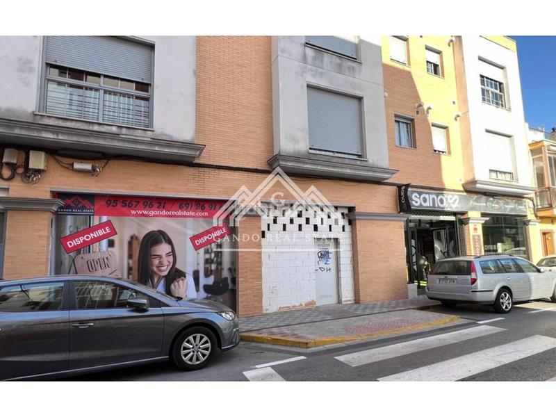 Foto d12a29a5-91b1-40d5-9b11-032ac37cce70. Local comercial a los pirralos 35 a Centro - Doña Mercedes Dos Hermanas