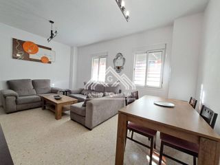 Miete Etagenwohnung in Arco Norte - Avda España. Piso en alquiler en la plata