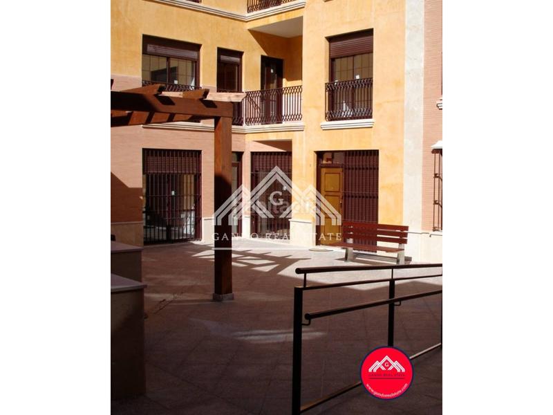 Foto ae1a001f-8162-43ae-8354-c8ee490c1f1e. Piso  en venta en villa pepita en El Arenal - La Pólvora Dos Hermanas