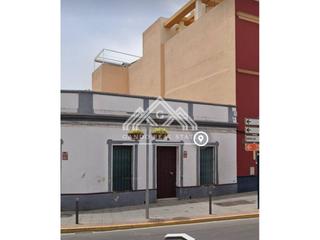 Casa  Andalucía. Venta de casa en dos hermanas