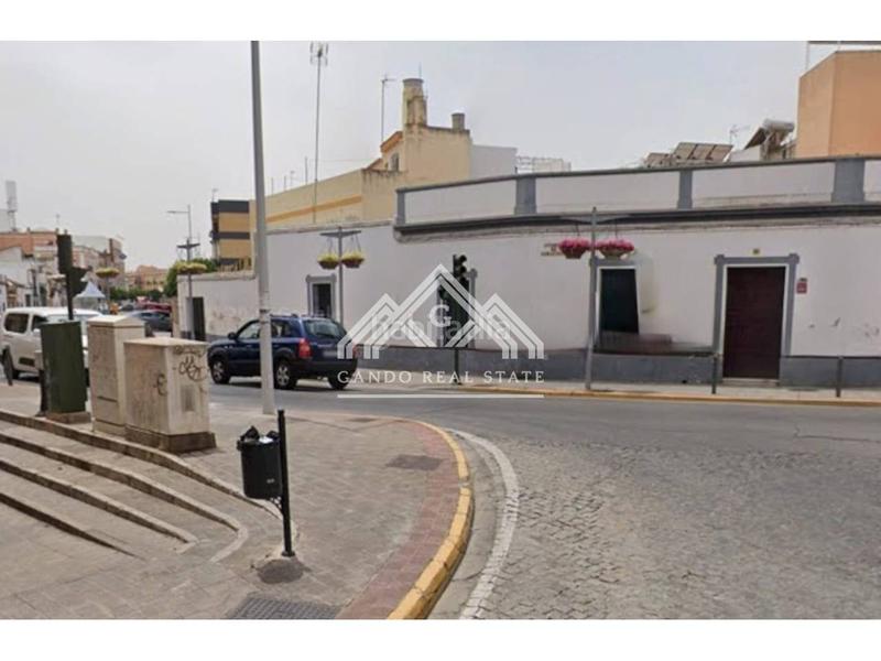 Foto 9bafb8bf-1202-4b8c-8f3a-91b0fbeee94d. Fondo rustico in Centro - Doña Mercedes Dos Hermanas