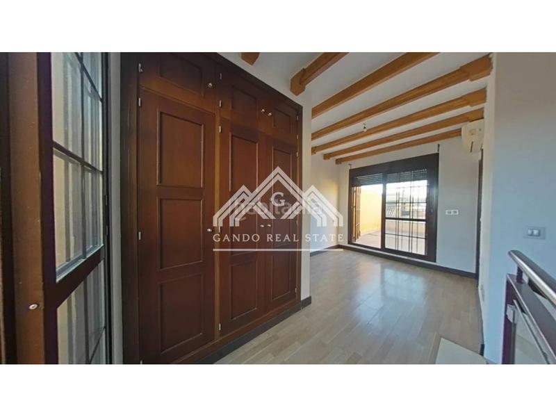 Foto 33f102d7-7a03-48ca-99bd-0abc1727f90a. Duplex dans El Arenal - La Pólvora Dos Hermanas