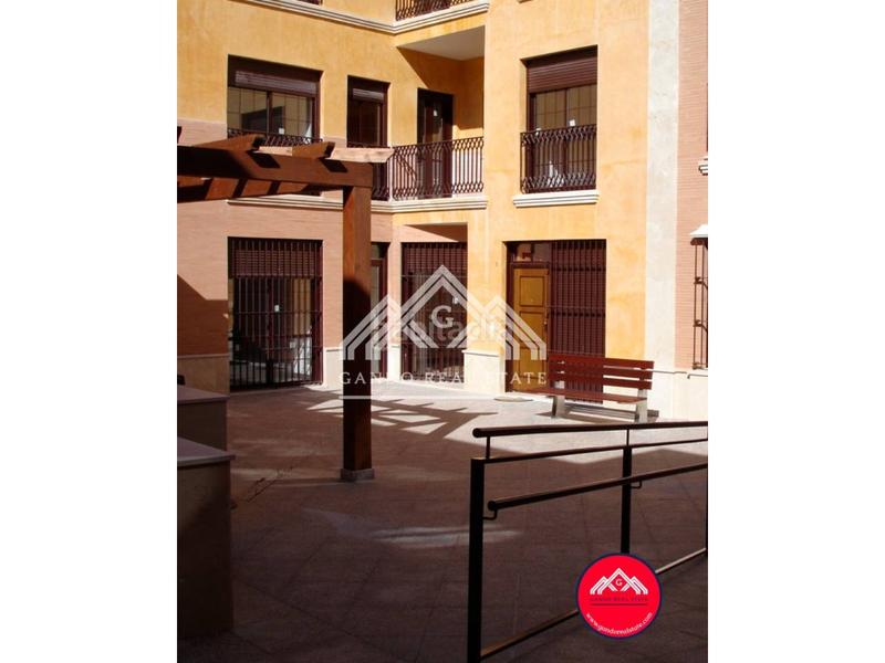 Foto a8118048-a8e7-4a17-a817-e3f574e4c647. Piso  en venta en villa pepita en El Arenal - La Pólvora Dos Hermanas