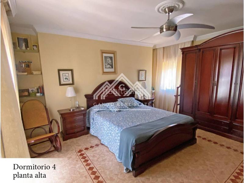 Foto 5da80e69-b78d-4566-b320-02349d37bb83. Xalet amb aparcament a Arco Norte - Avda España Dos Hermanas