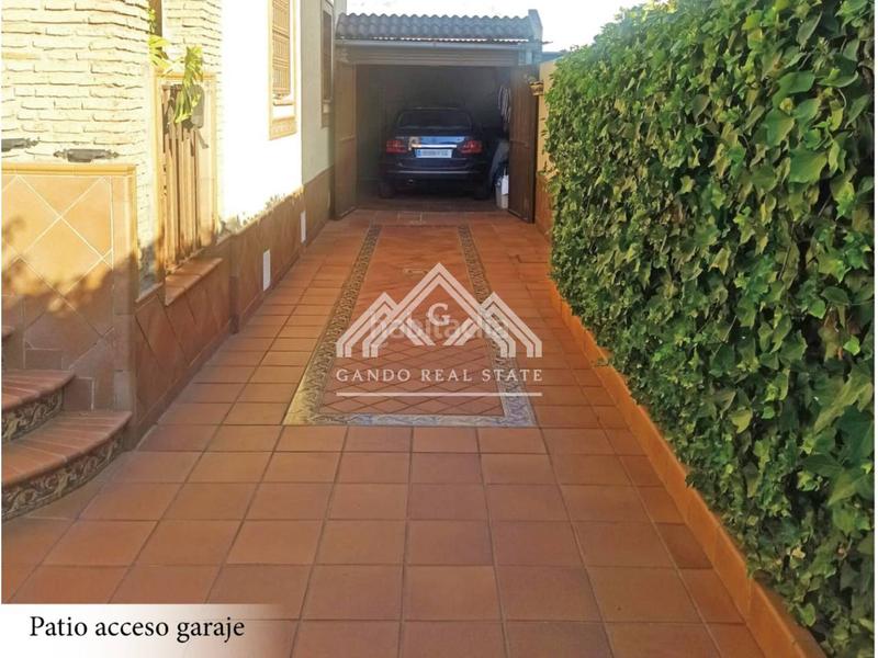 Foto adf56fbd-352e-4243-871d-31483c6af765. Xalet amb aparcament a Arco Norte - Avda España Dos Hermanas