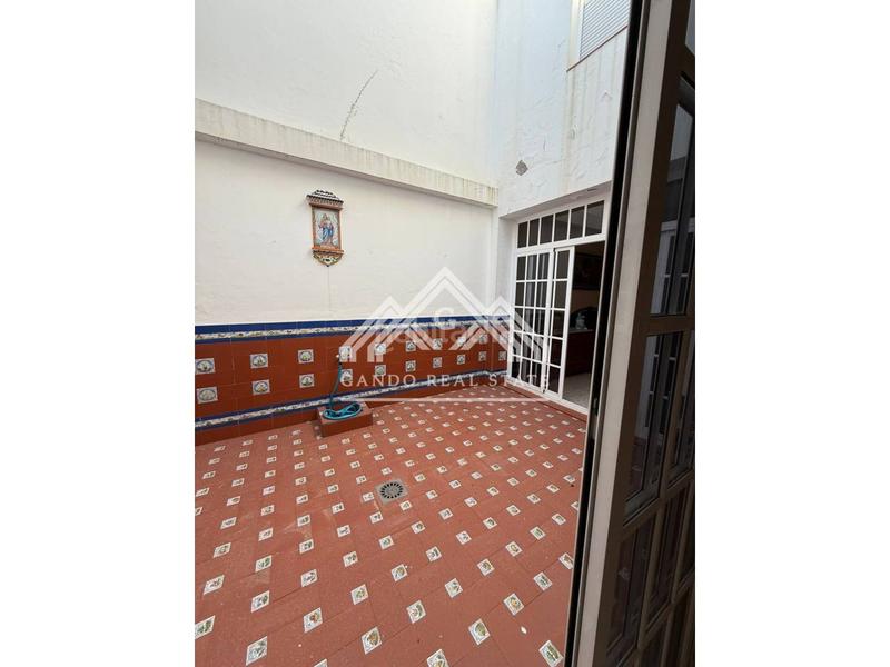 Foto 1f3f4bb0-a130-4a16-97a1-72763fa811b5. Casa adosada casa en venta en El Arenal - La Pólvora Dos Hermanas
