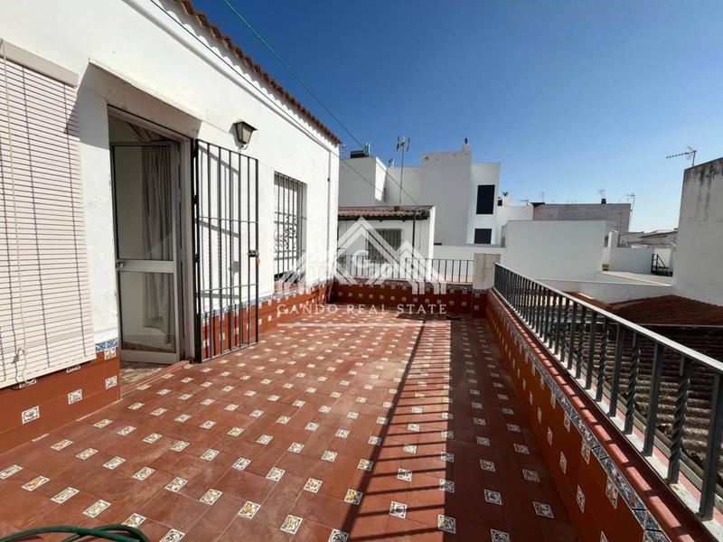 Foto 07c3c97c-e106-449b-a962-7a5c0d446205. Casa  en venta en Centro - Doña Mercedes Dos Hermanas