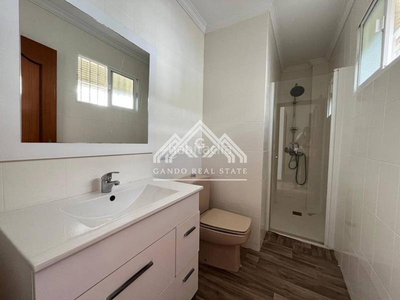 Foto 35e665ac-5368-49e0-b1be-2d1be5eb1816. Casa  en venta en Centro - Doña Mercedes Dos Hermanas