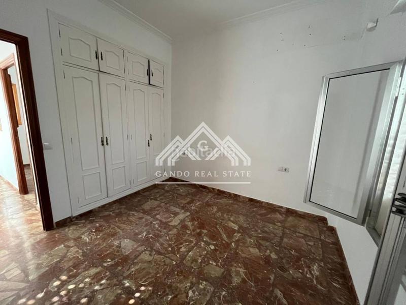 Foto 42a763e8-95b7-4df5-9df8-a7ef764fbeab. Casa  en venta en Centro - Doña Mercedes Dos Hermanas