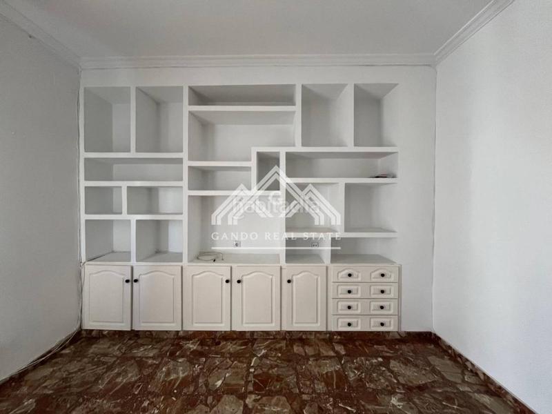 Foto 55eafd3b-d24d-443c-9c84-6d17e61ed45d. Casa  en venta en Centro - Doña Mercedes Dos Hermanas