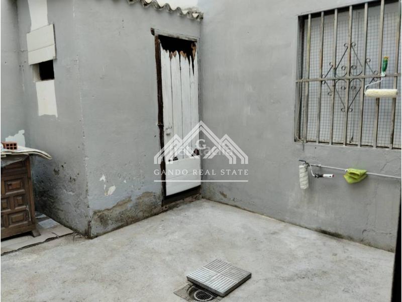 Foto 82ffe0fa-683d-4d66-b174-db3e933a5d5b. Alquiler local comercial local en alquiler avenida españa en Dos Hermanas