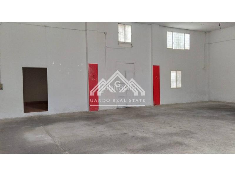 Foto 9e8b00a9-9339-498c-ad1e-289226889cda. Alquiler local comercial local en alquiler avenida españa en Dos Hermanas