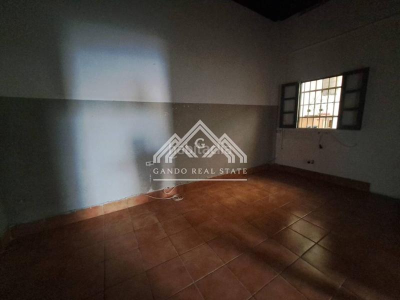 Foto a3d8cad6-6178-4ef0-9ca6-ebc68a540bf1. Alquiler local comercial local en alquiler avenida españa en Dos Hermanas