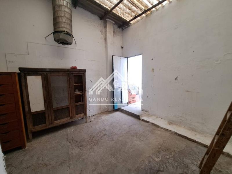 Foto a8ae0e14-59d2-45b1-8366-27ad5d31ddfe. Alquiler local comercial local en alquiler avenida españa en Dos Hermanas