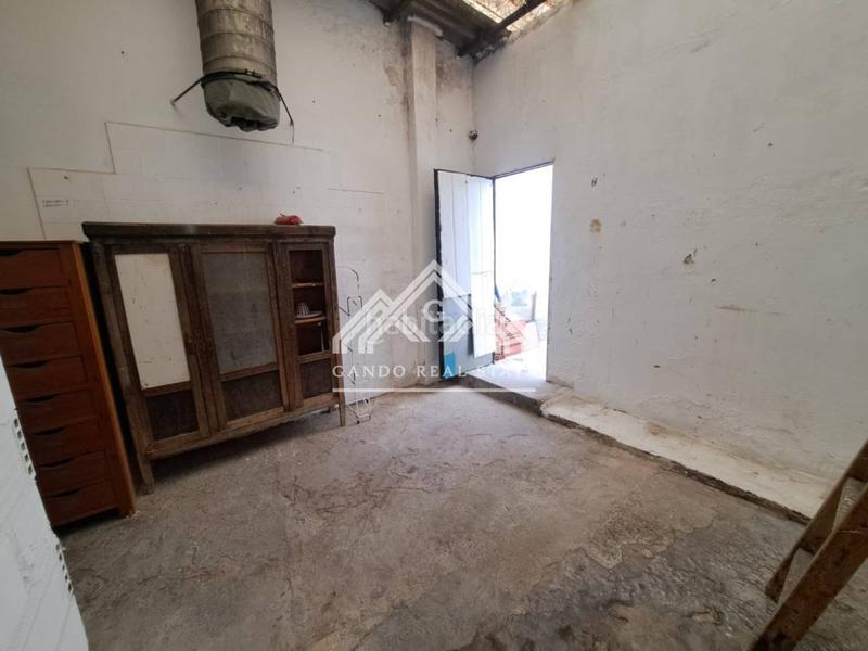 Foto c7466be8-aade-4403-b4d3-2a88b0c7a65d. Alquiler local comercial local en alquiler avenida españa en Dos Hermanas