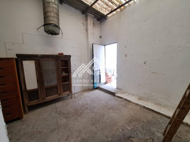 Foto e850b2b9-6cbb-4b93-864e-20f95c8d33c2. Alquiler local comercial local en alquiler avenida españa en Dos Hermanas