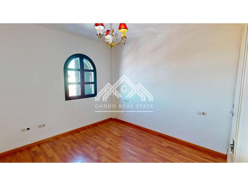 Foto 12f49bd8-03d3-4ea4-8dea-2fa8541a2a6d. Zweistöckige wohnung mit parking in Centro - Doña Mercedes Dos Hermanas