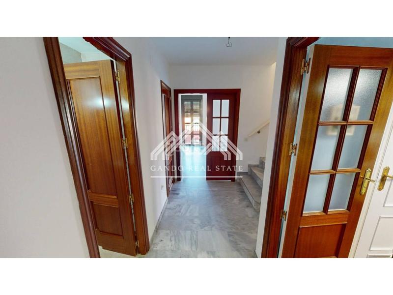 Foto 5e2e2a29-fa41-4535-b55c-b570526bd157. Zweistöckige wohnung mit parking in Centro - Doña Mercedes Dos Hermanas