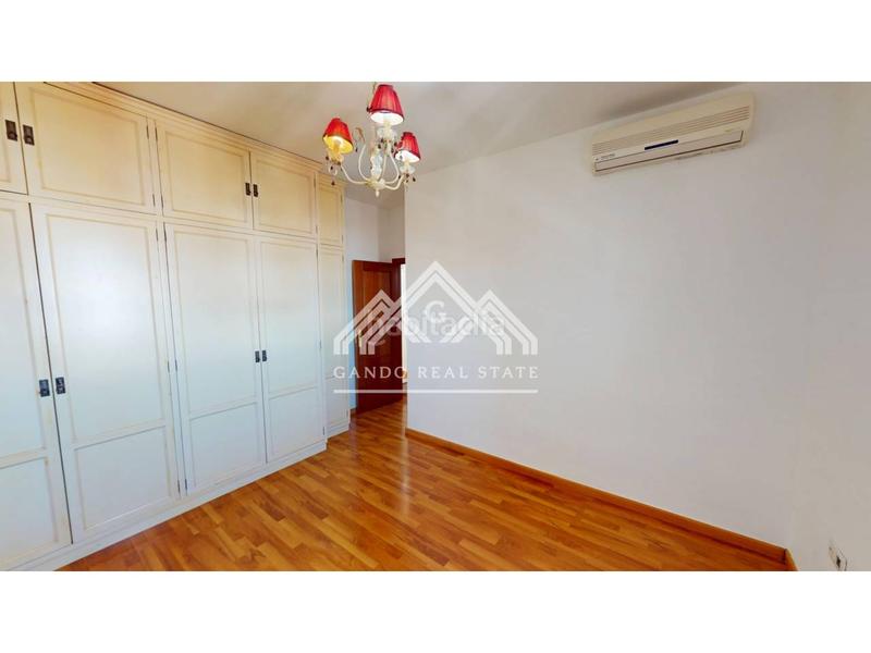 Foto d505524d-d7e0-4c29-b5c4-28f1030eab45. Zweistöckige wohnung mit parking in Centro - Doña Mercedes Dos Hermanas