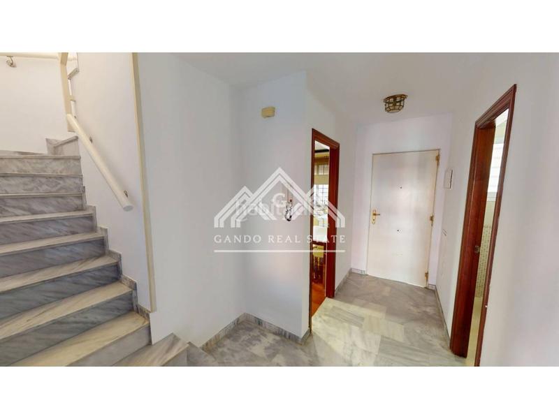 Foto d543253d-3ba3-48e1-a441-e407d12e1dbe. Zweistöckige wohnung mit parking in Centro - Doña Mercedes Dos Hermanas