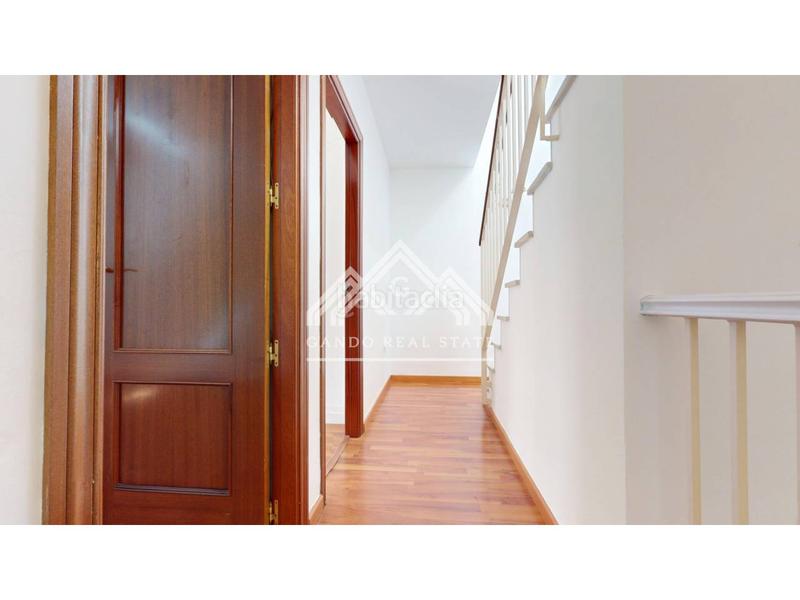 Foto dbd45b7c-3aa7-4345-9827-b79d6f4aafa1. Zweistöckige wohnung mit parking in Centro - Doña Mercedes Dos Hermanas