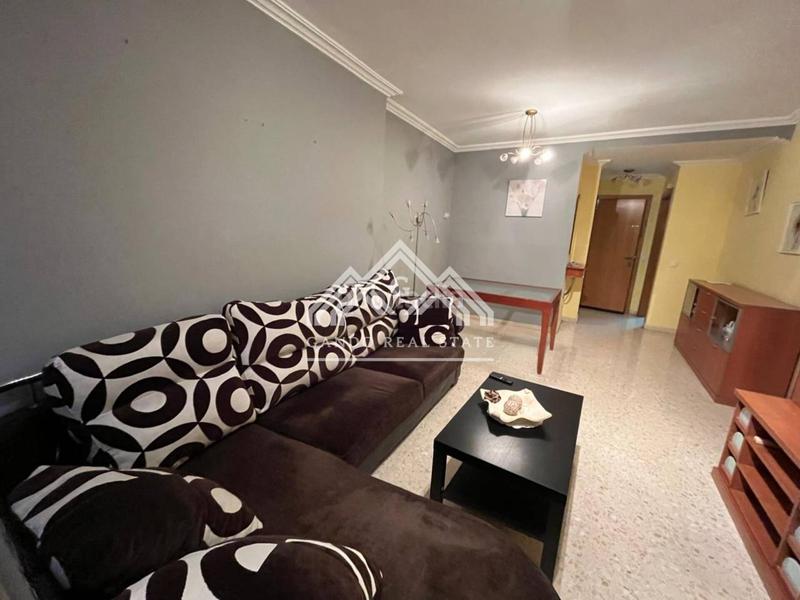 Foto f5a8bdaf-87d4-4a25-90c5-c803fc76d97d. Alquiler piso  en venta en arco norteavenida de españa41701 en Dos Hermanas