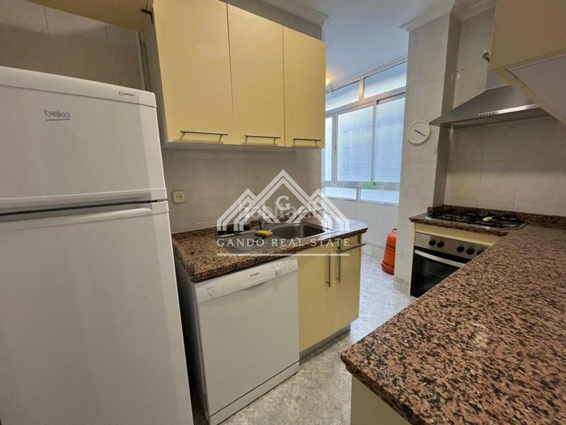 Foto 6a0daf23-5246-44d9-b132-92a47bb60b1f. Rent flat in El Tardón - El Carmen Sevilla