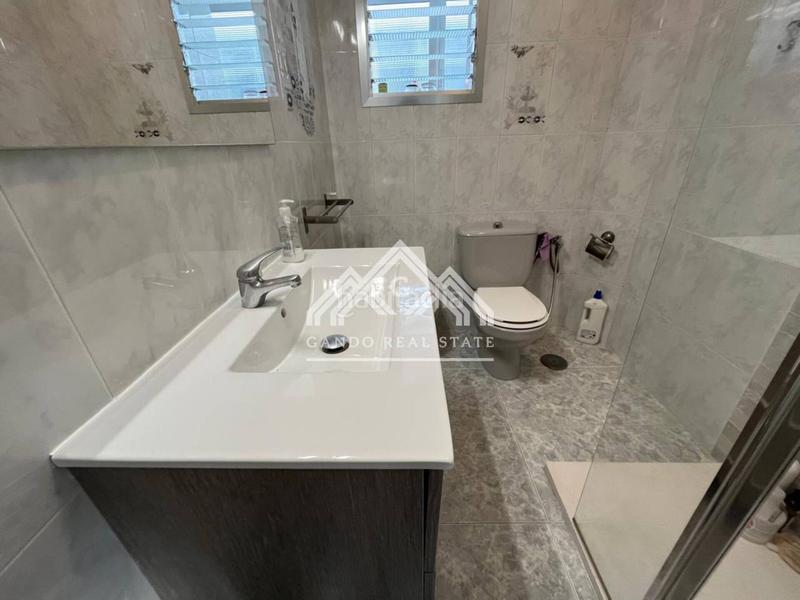 Foto 7aa97db5-e245-4d54-96fd-782e481a63ac. Rent flat in El Tardón - El Carmen Sevilla