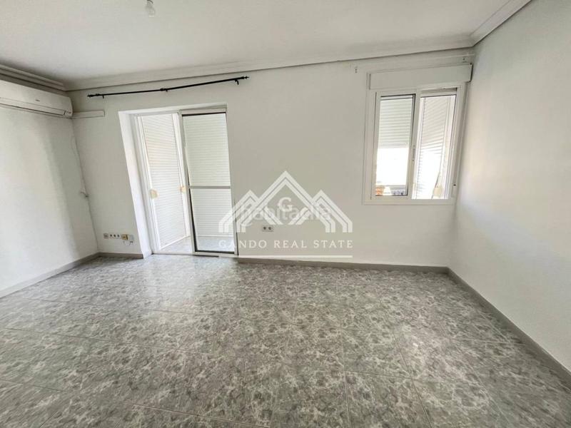 Foto a9d9f637-0ccb-4d88-b578-6537308811cb. Rent flat in El Tardón - El Carmen Sevilla