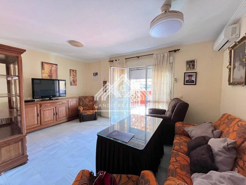 Foto 1db5fa6e-82a7-4c7c-b04c-dd85ad0480f2. Appartement avec parking piscine dans Vista Azul - Consolación Dos Hermanas