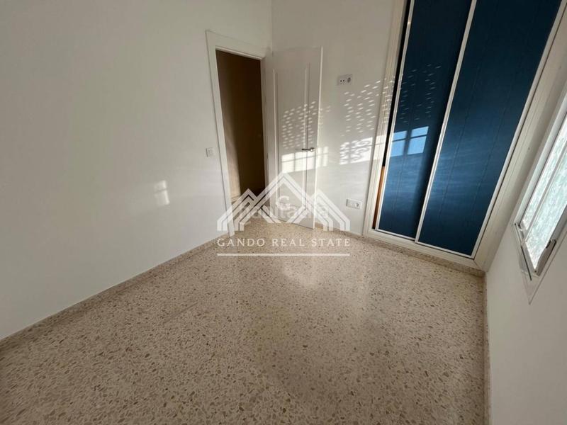 Foto b5ad73f4-bcfb-4c39-bc2c-18fd7e91a031. Location chalet avec parking dans Olivar de Quintos Montequinto