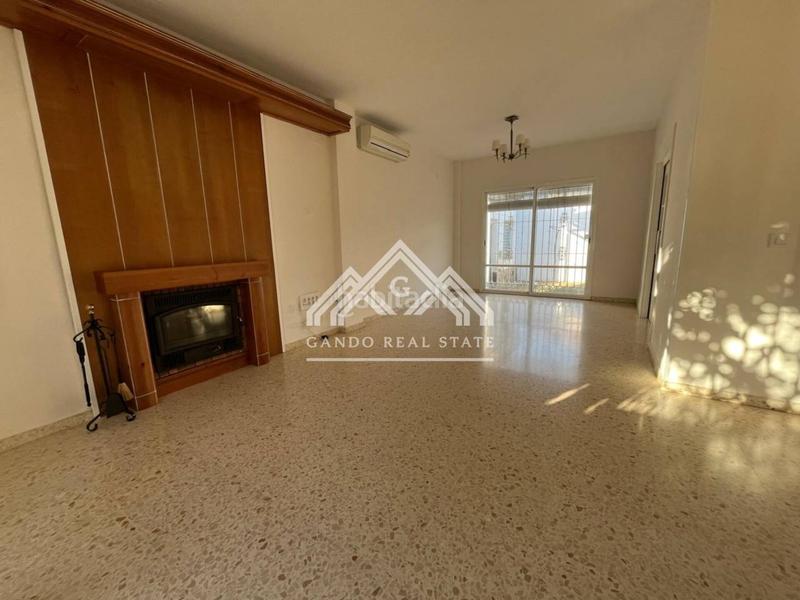 Foto de137835-38af-492b-8477-98725254f878. Location chalet avec parking dans Olivar de Quintos Montequinto