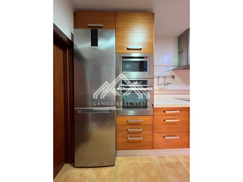 Foto 4eb5056b-d072-458e-b75d-96a5d6e00e2d. Casa amb aparcament a Arco Norte - Avda España Dos Hermanas
