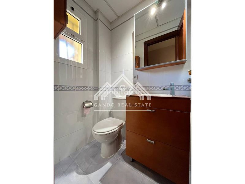 Foto bf37e439-06a4-4bf0-8704-7f4be1d14c02. Casa amb aparcament a Arco Norte - Avda España Dos Hermanas