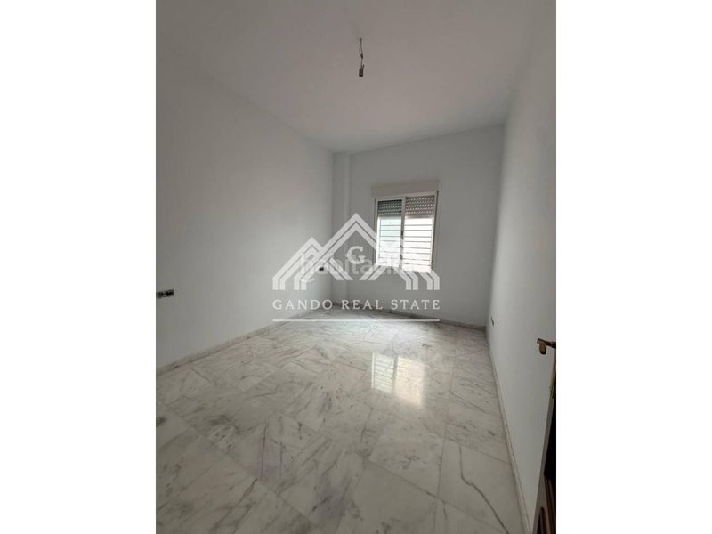 Foto b60cd680-736f-4635-8bd4-acb4d10aa1d0. Pis a Centro Utrera