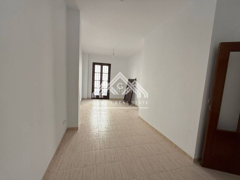 Foto 3972f6c9-9078-4624-9a66-c74773bc1925. Pis a Centro Utrera