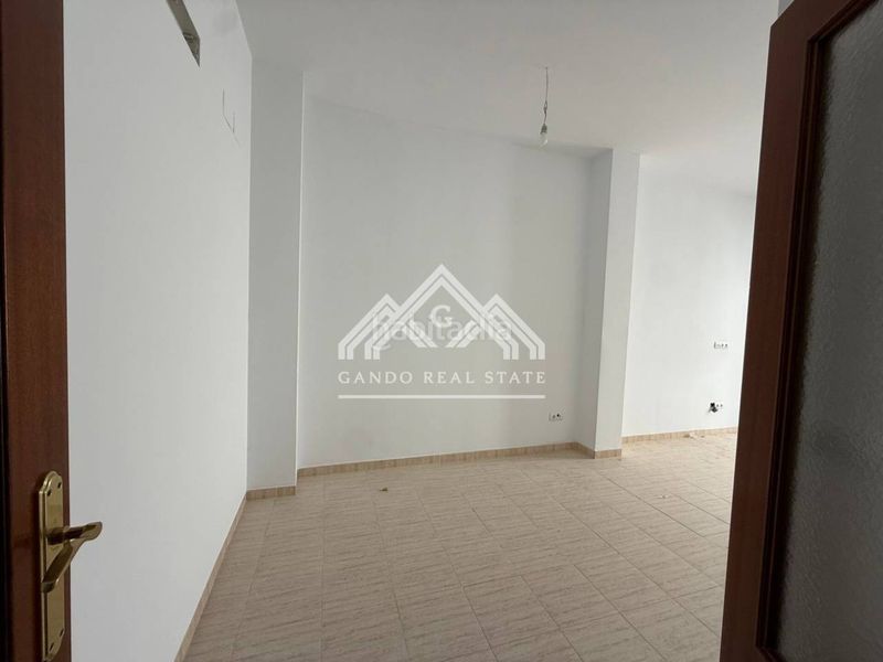 Foto 68d0b582-8a15-42e4-b0b3-f3e5ed62c1c7. Pis a Centro Utrera