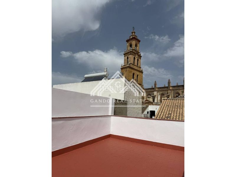 Foto fe43e060-c5b7-45bf-b32d-c50a29be14df. Pis a Centro Utrera
