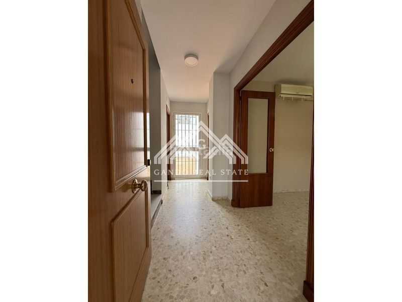 Foto 72c0ab04-e127-41f6-9962-9e024b8bb7be. Alquiler casa  en alquiler en arco nortela alquería en Dos Hermanas