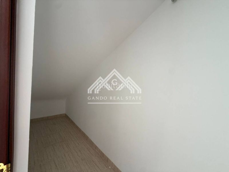 Foto 20f0b99d-7470-4ecb-86c8-4b9647c50fa0. Piso duplex en Centro Utrera