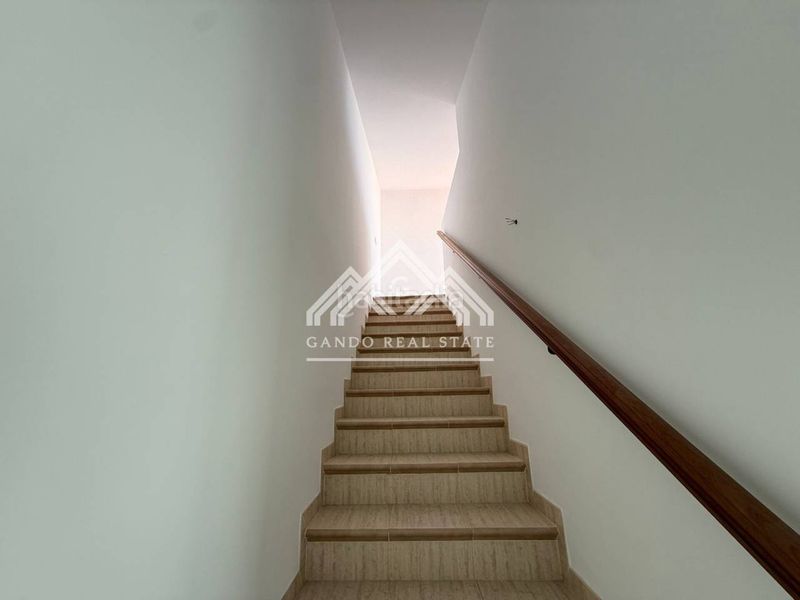 Foto f7c1952d-ef04-4985-995f-a8507924bac5. Piso duplex en Centro Utrera